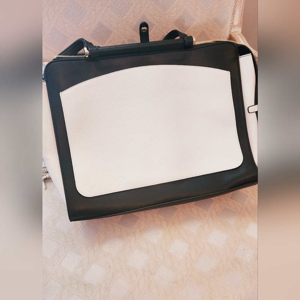 Black & White Tote